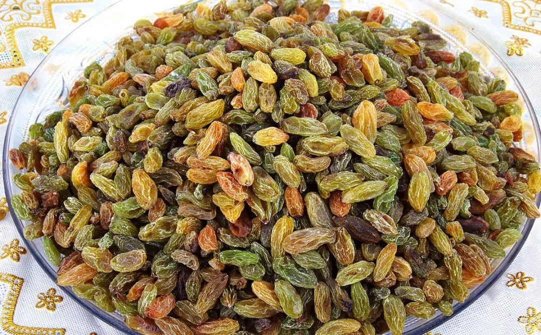 三十种绝对不能给猫吃的食物！