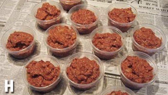 最简单的猫咪生骨肉食谱（源自 FELINE - NUTRITION）